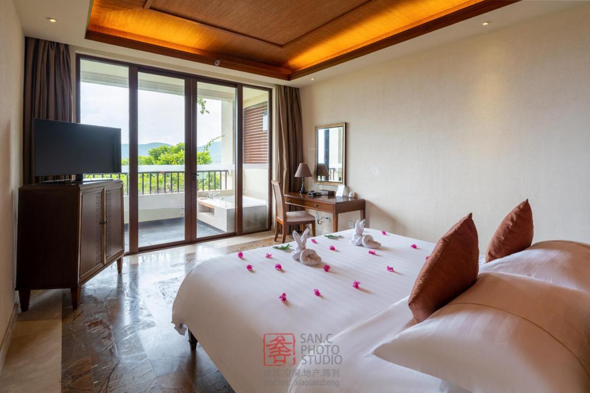 Stony Brook Villa Jianguo Resort Санья Экстерьер фото