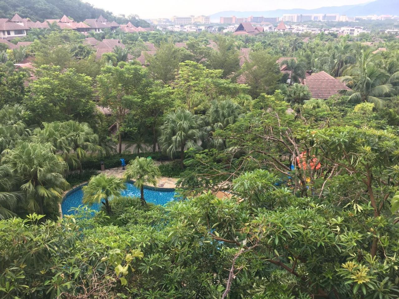 Stony Brook Villa Jianguo Resort Санья Экстерьер фото
