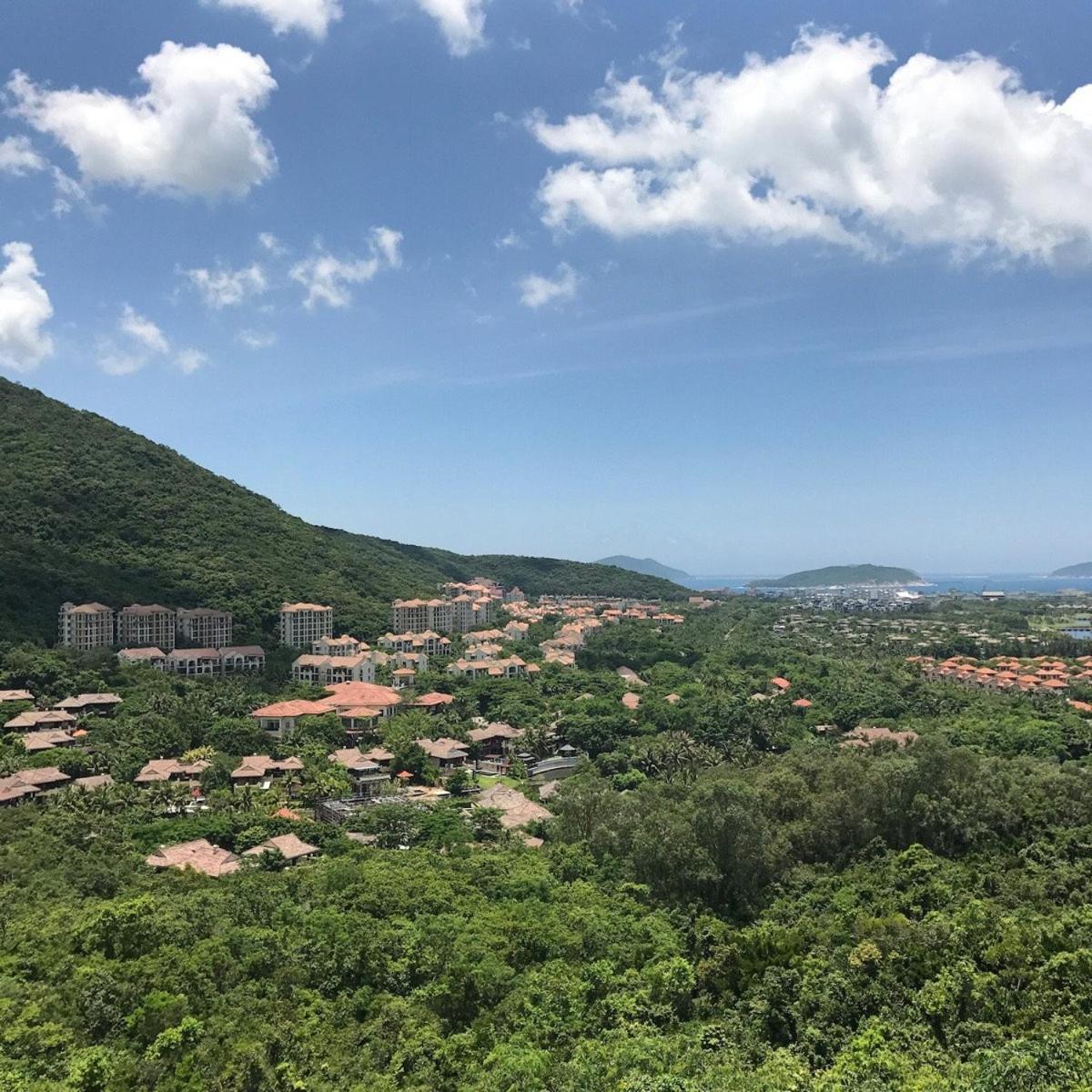 Stony Brook Villa Jianguo Resort Санья Экстерьер фото